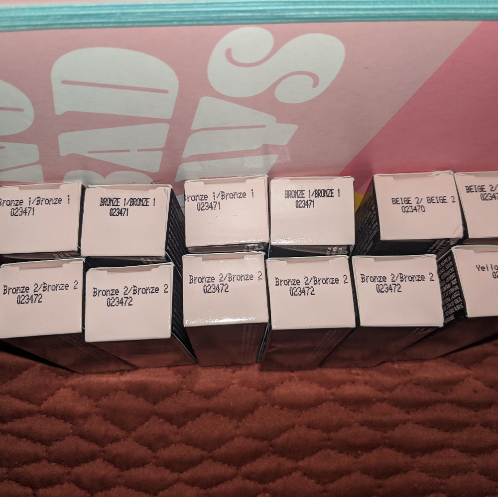 Mary Kay Concealer ( The Hyper Closet)